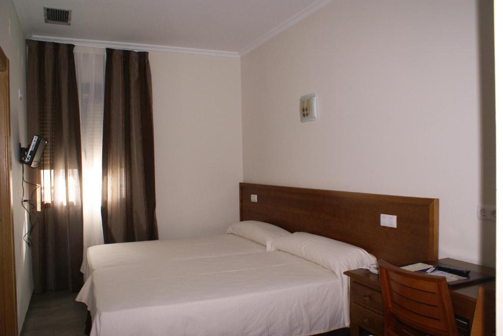 Hotel Gema Альмаден Номер фото