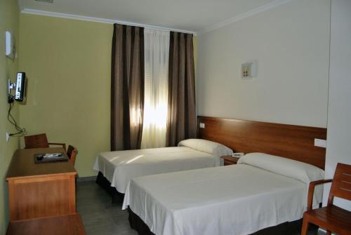 Hotel Gema Альмаден Экстерьер фото